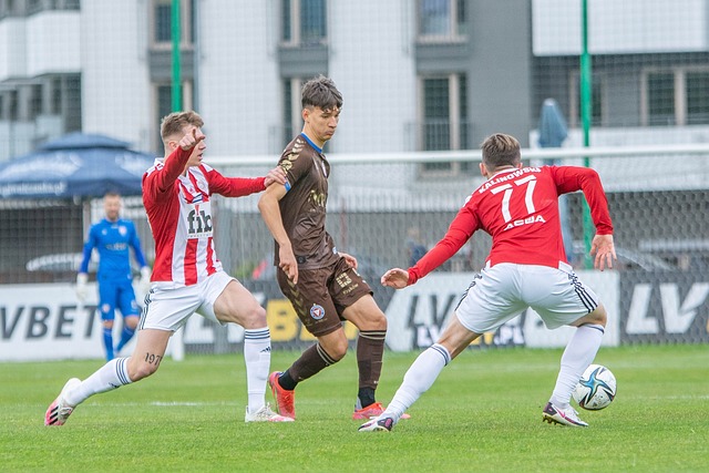 攻端变得捉 攻端变得捉